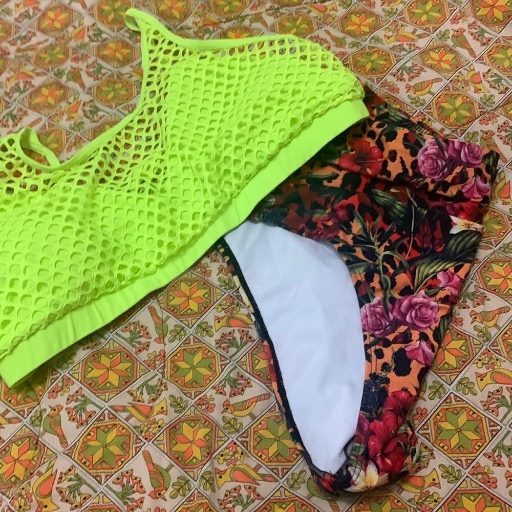 SHEIN New Mystery Bikini Set Mix Match 2X Neon Green Fishnet Top Floral Bottom